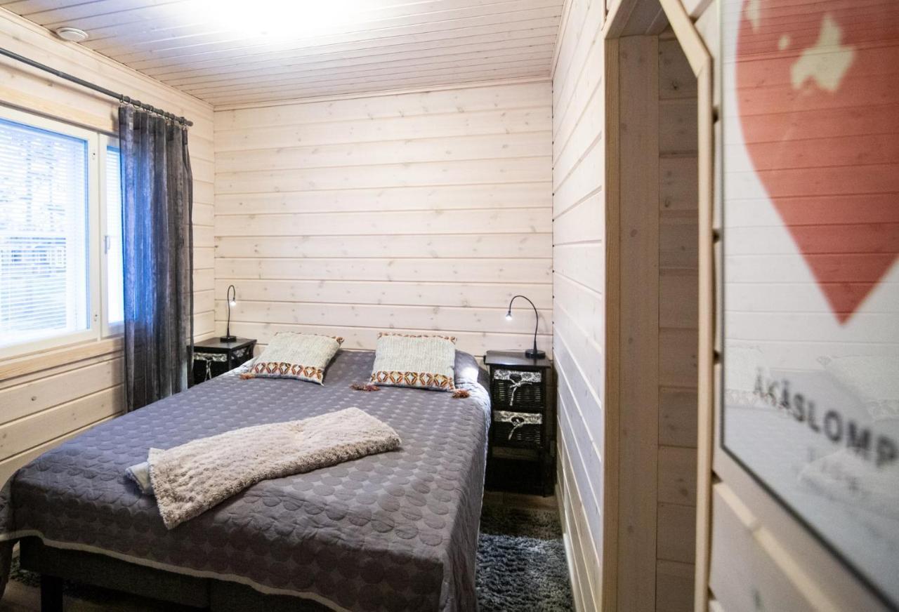 Ettomies II Pensionat Äkäslompolo Eksteriør billede